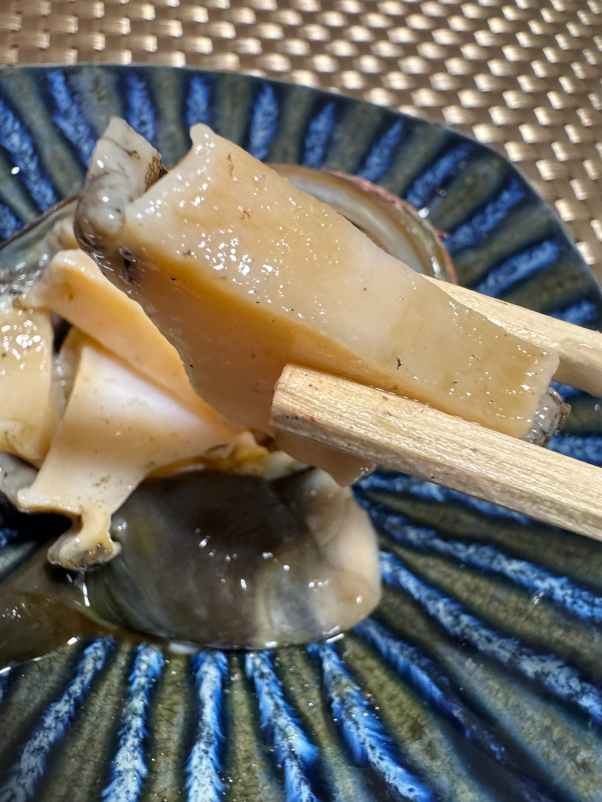 【肝まで旨い】北海道産 天然えぞあわび 約55g｜刺身用・超急速冷凍・1個真空パック