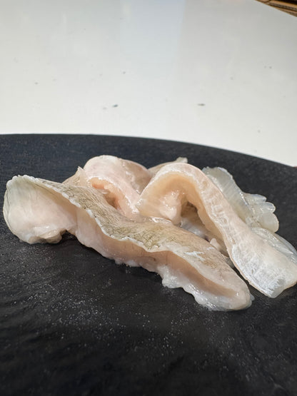【これは別格。個人的ベタ褒め】神経〆ひらめ えんがわ刺し 50g