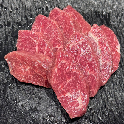 1歳馬の薄霜赤身（ちょいサシ入り）まずはこれ。50g〜
