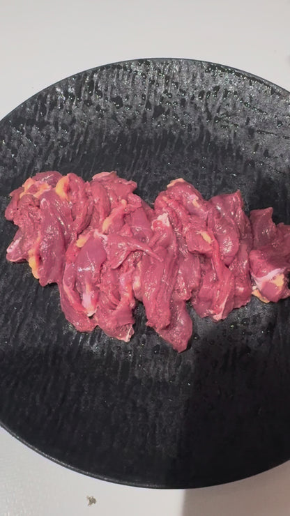 【ガッツリ筋ありだが旨味濃】コスパ爆烈！赤身馬刺し 1kg〜